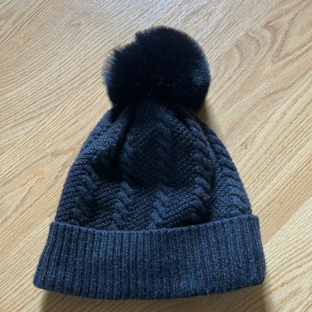 Natasha Couture Black Pom Pom Knit Hat